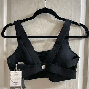 Vuori Stride Women’s Sport Bra Size M